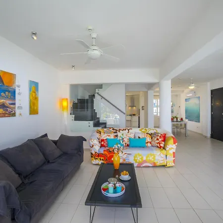 Seafront Sirina Pearl Villa Protaras