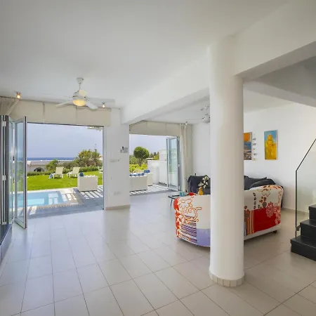 Seafront Sirina Pearl Protaras
