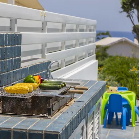 Seafront Sirina Pearl Villa *