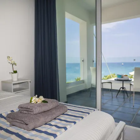 Seafront Sirina Pearl