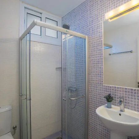 Villa Seafront Sirina Pearl *